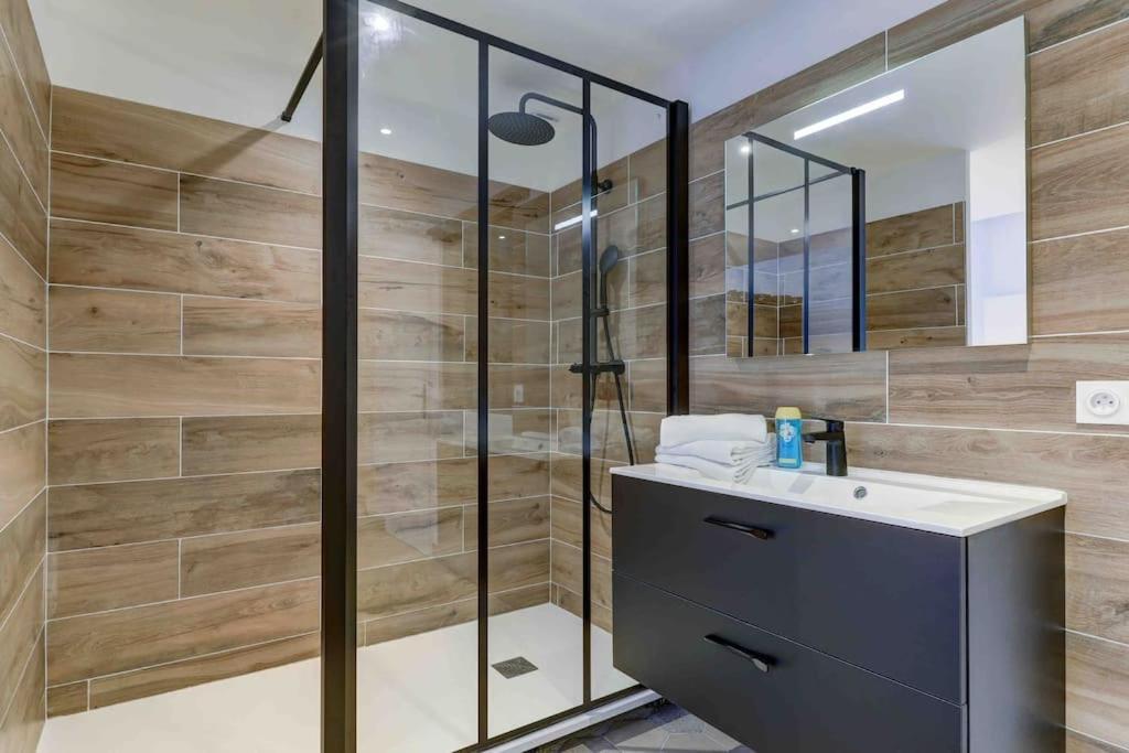 La Manufacture - Topdestination-Bourg - Centre Ville - Classe 3 Etoiles Eksteriør bilde